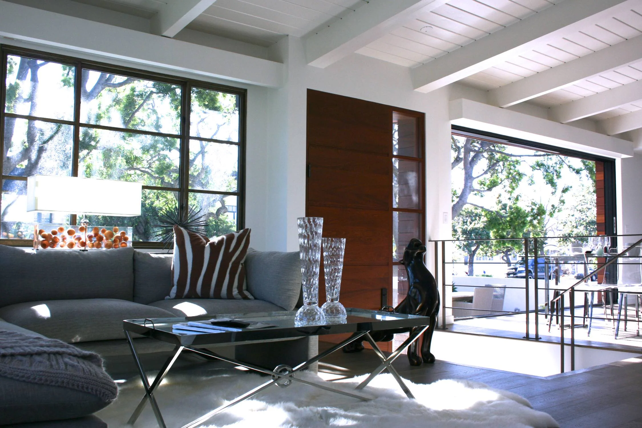  Living room area 