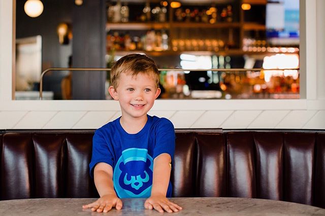 The face you make when you see the waiter coming with your food. 😃⠀
*⠀
*⠀
*⠀
*⠀
*⠀
#letsgo #flythew #chicagocubs #chicagocubsnation #Cubs #WrigleyField #chicagocubsbaseball #krisbyrant #javierbaez #anthonyrizzo #kyleschwarber #jasonheyward #addisonr