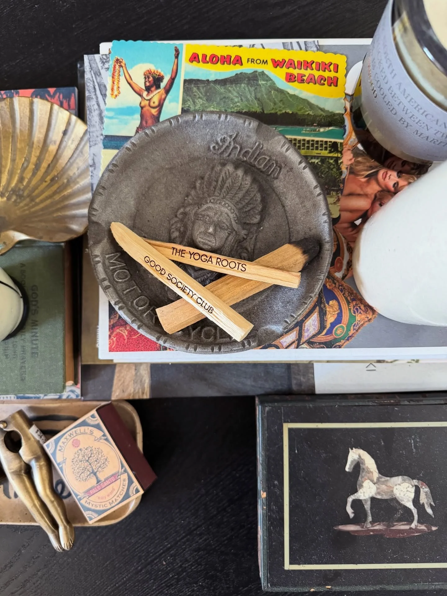 Clearing energy with a lot of intention. 🖤 Light it. Breathe it in. Let it go. 
Our custom branded palo santo sticks are available at the studio now!