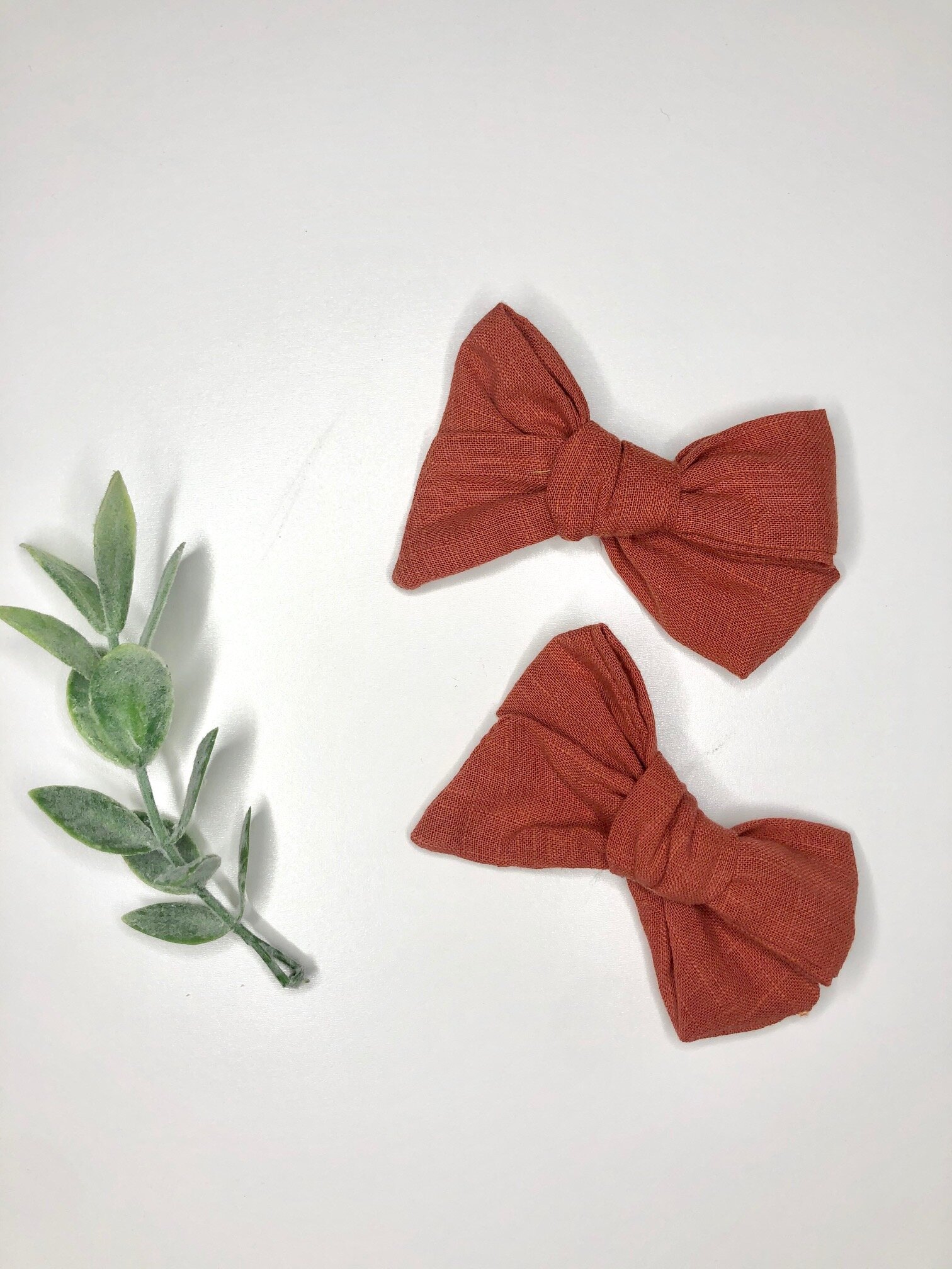 Holly Red Bow