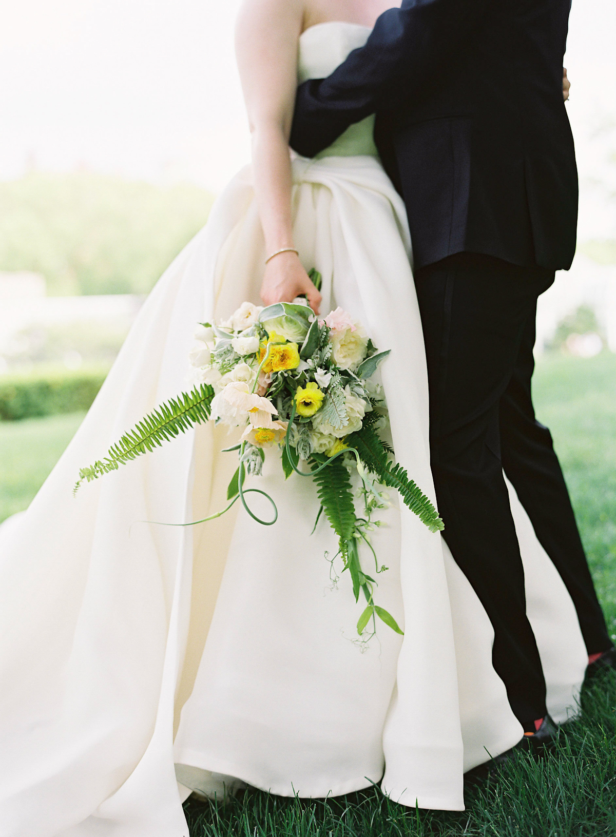 Brooklyn Botanic Gardens wedding, Judy Pak Photography, Ang Weddings and Events, Mimosa Floral Design, Isabelle Armstrong gown