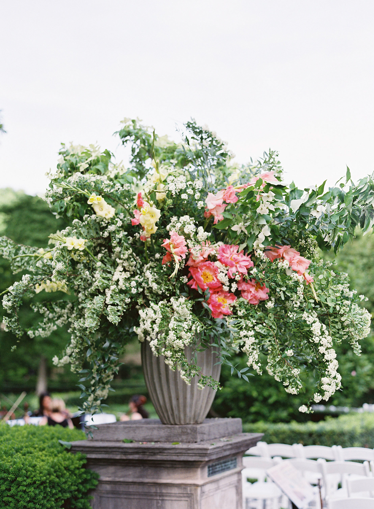 Brooklyn Botanic Gardens wedding, Judy Pak Photography, Ang Weddings and Events, Mimosa Floral Design