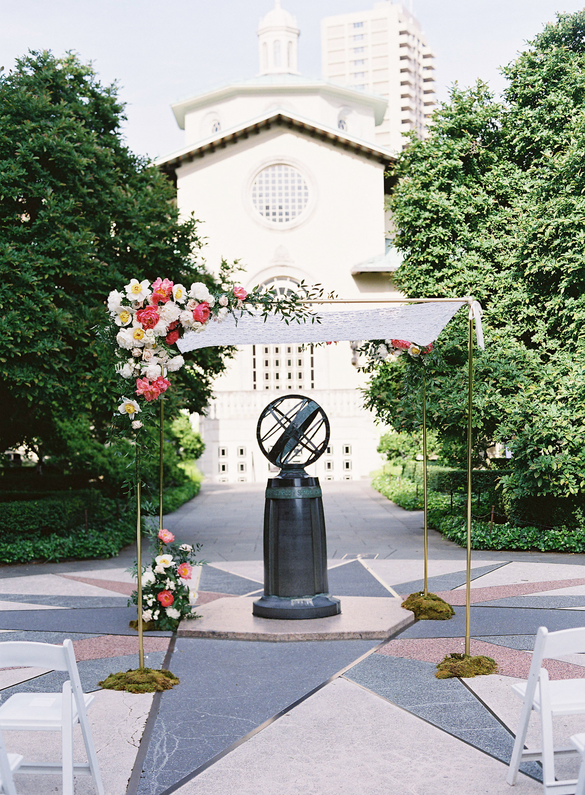 Brooklyn Botanic Gardens wedding, Judy Pak Photography, Ang Weddings and Events, Mimosa Floral Design