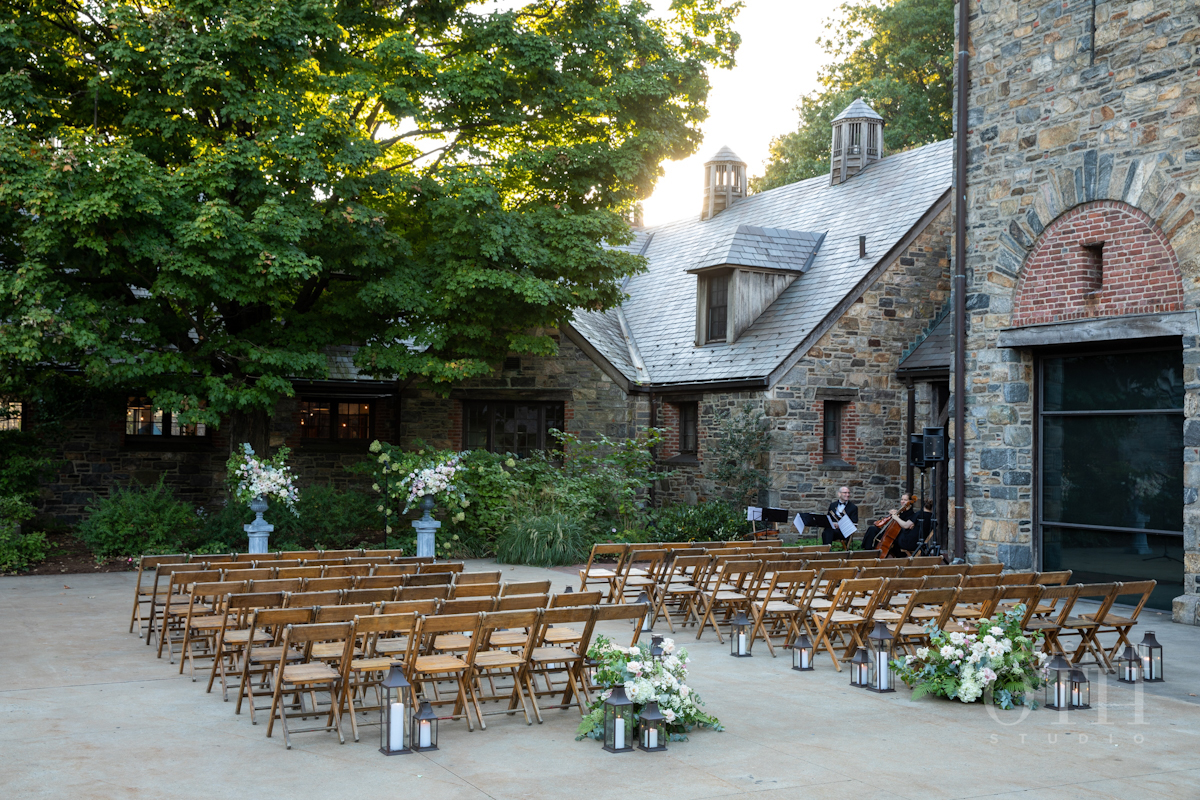 Outdoor wedding at Blue Hill at Stone Barns