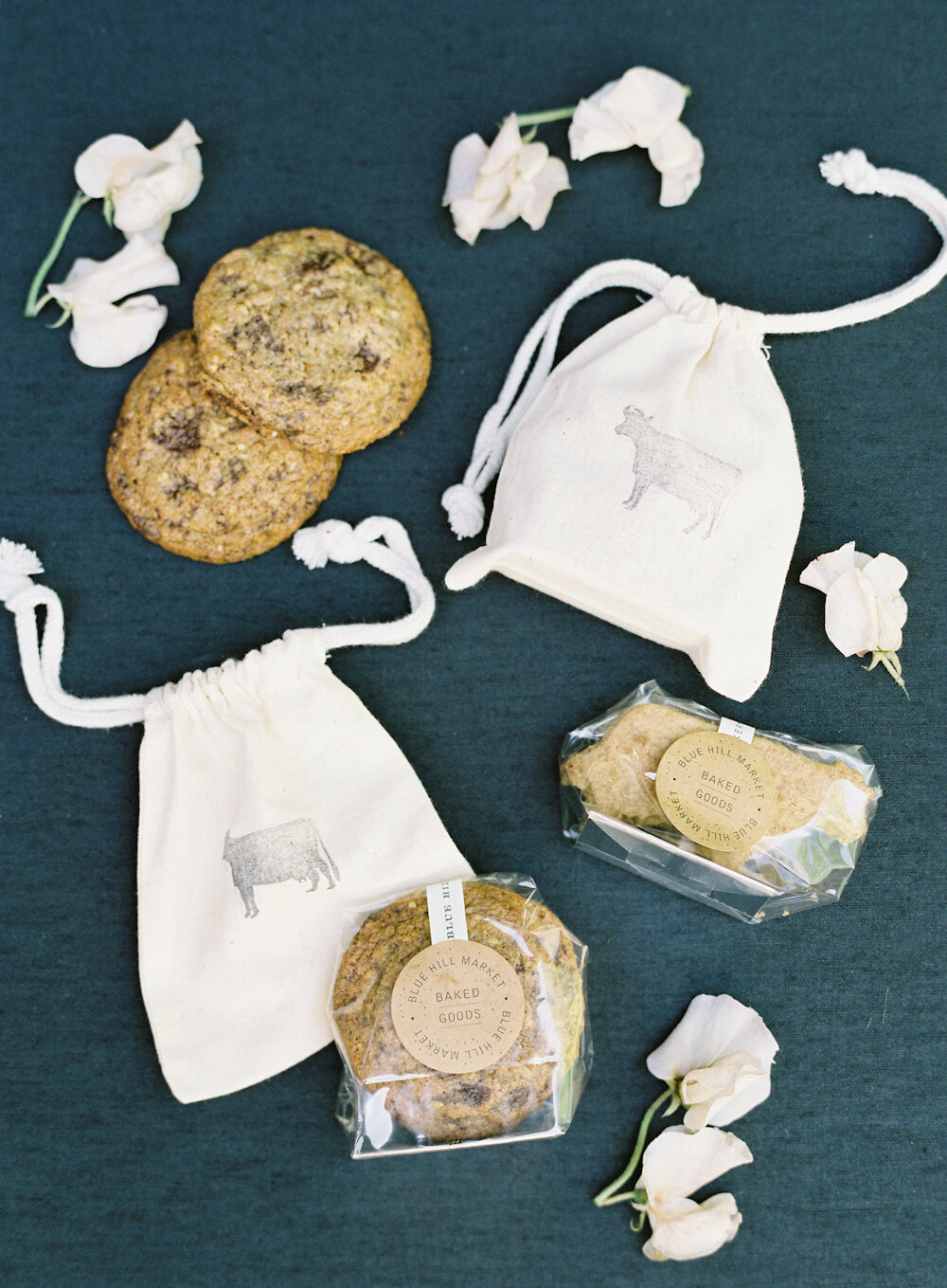 Blue Hill at Stone Barns wedding favors cow sugar cookie and chocolate chip cookie