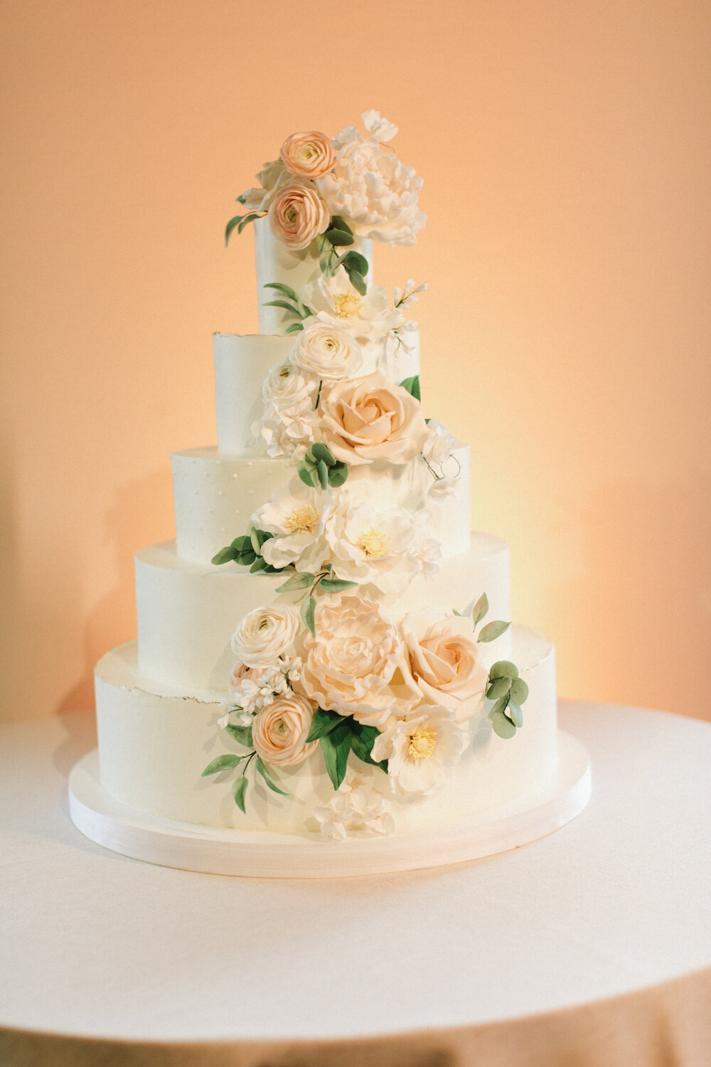 wedding cake with sugar flowers.jpg