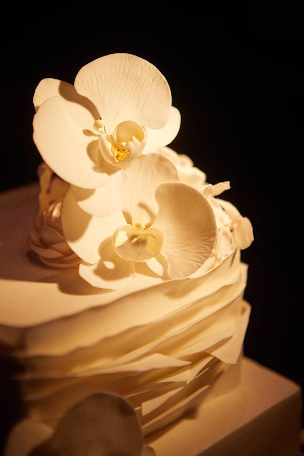 Cipriani 42nd street wedding cake white orchids