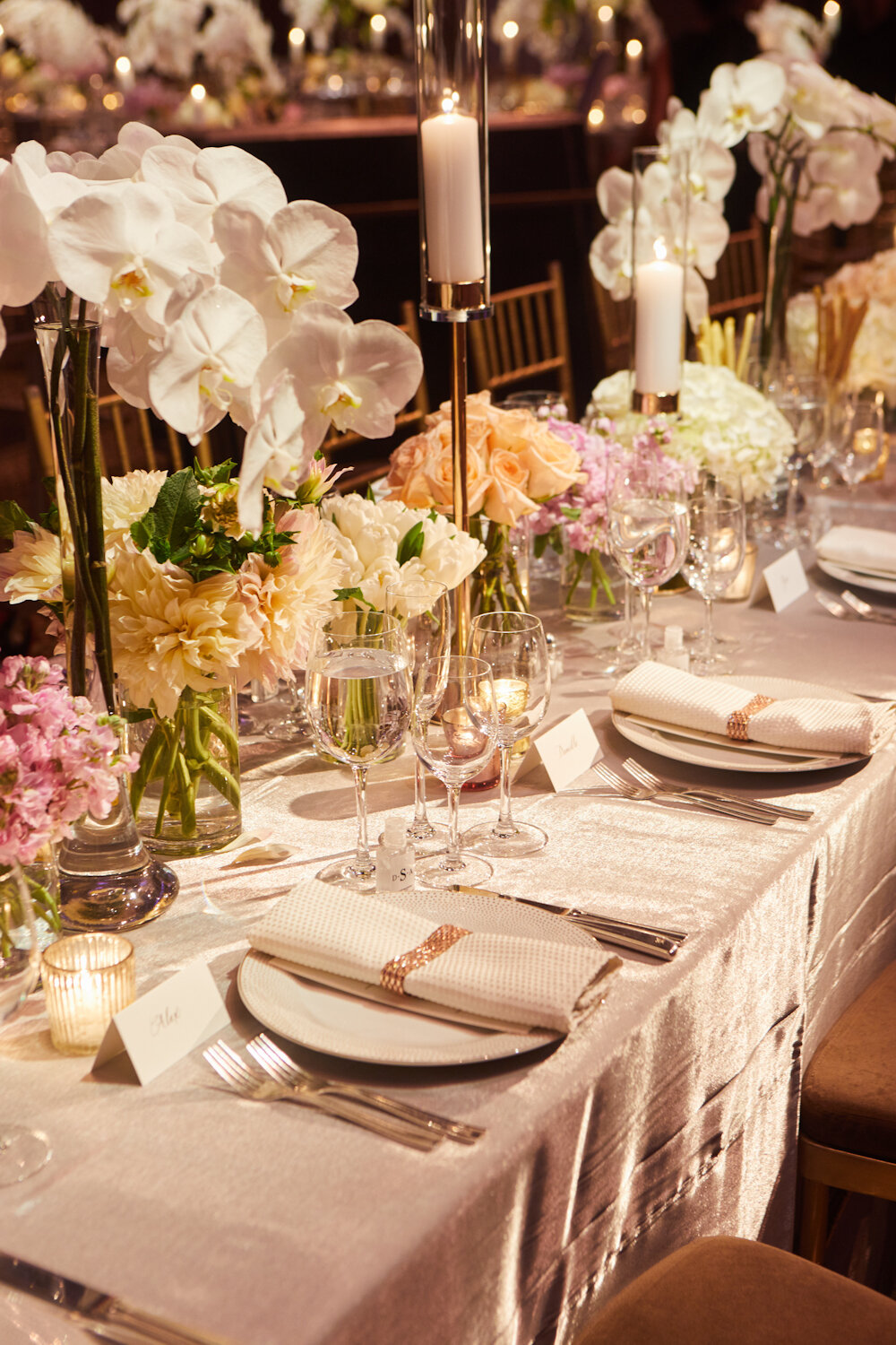 Cipriani 42nd street wedding flowers and place setting