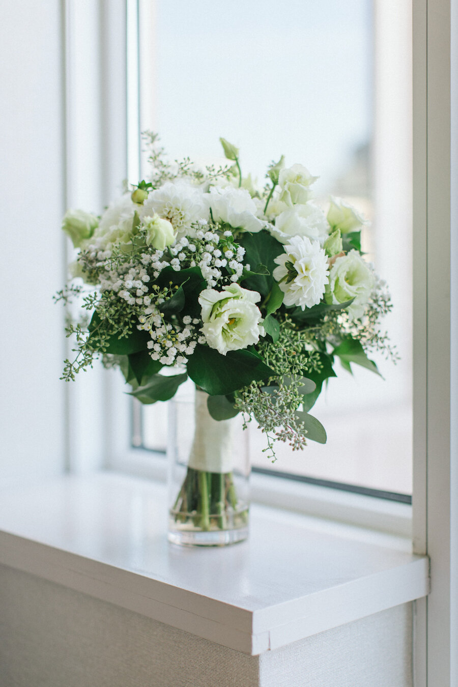 Four Seasons NYC wedding bouquet white and green