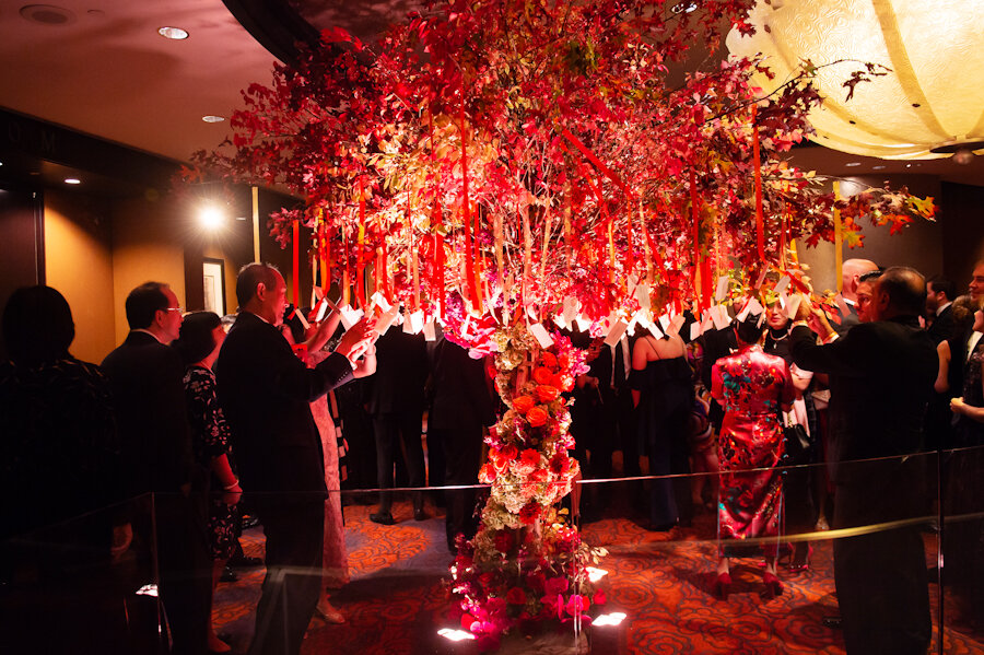 Mandarin Oriental New York wedding tree with hanging escort cards guests 