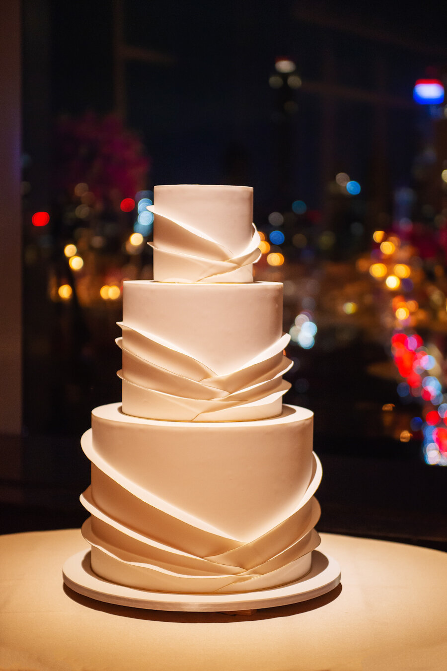 Mandarin Oriental new york wedding modern cake