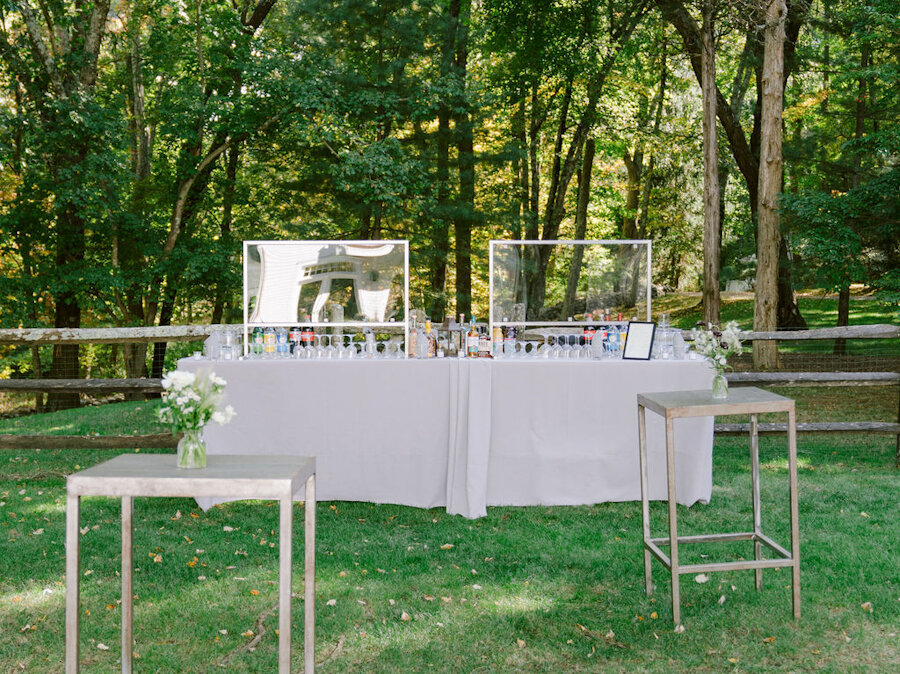 micro wedding bar with screens