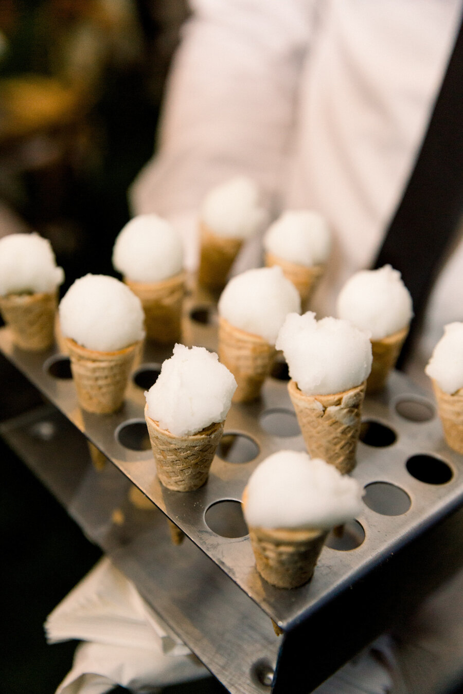 mini-ice-cream-cones.jpg