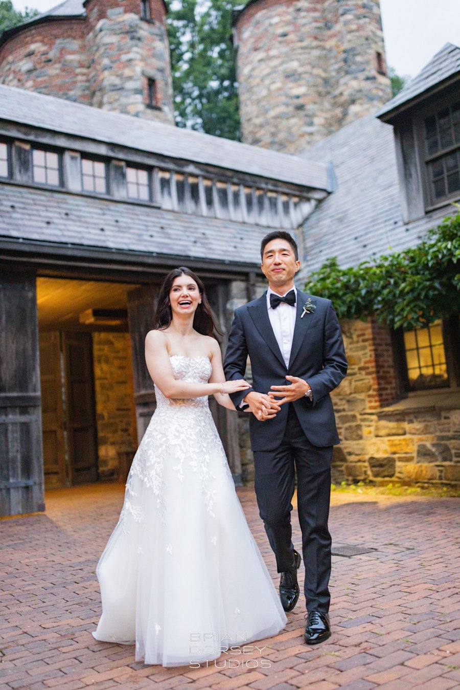 blue-hill-at-stone-barns-bride-groom.jpg
