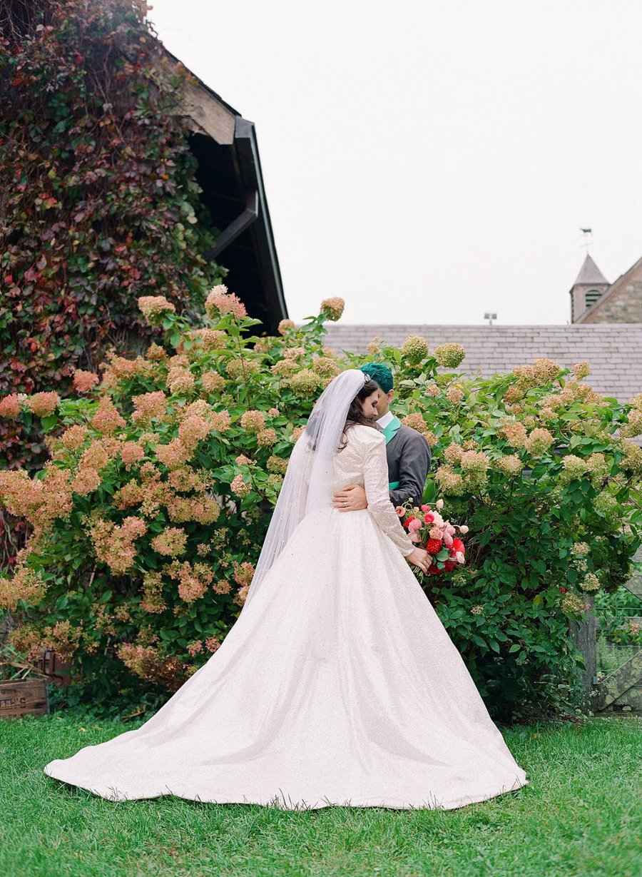 blue-hill-at-stone-barns-wedding-gown.jpg