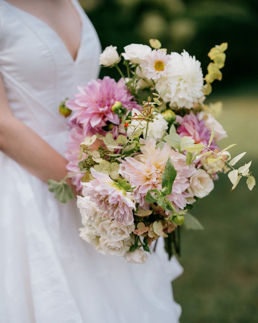 blue-hill-at-stone-barns-wedding-flowers.jpg