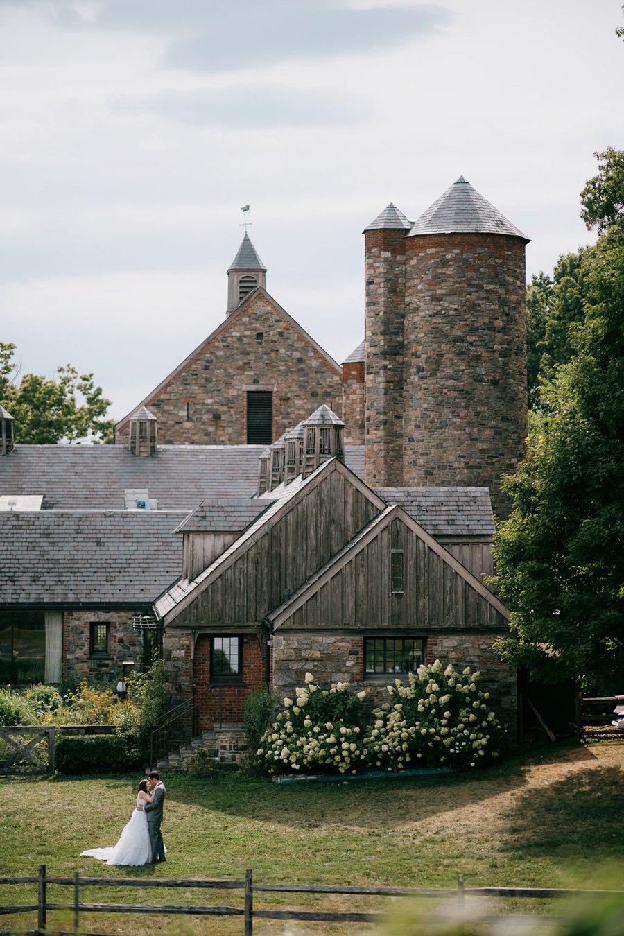 blue-hill-at-stone-barns-wedding-silo.jpg