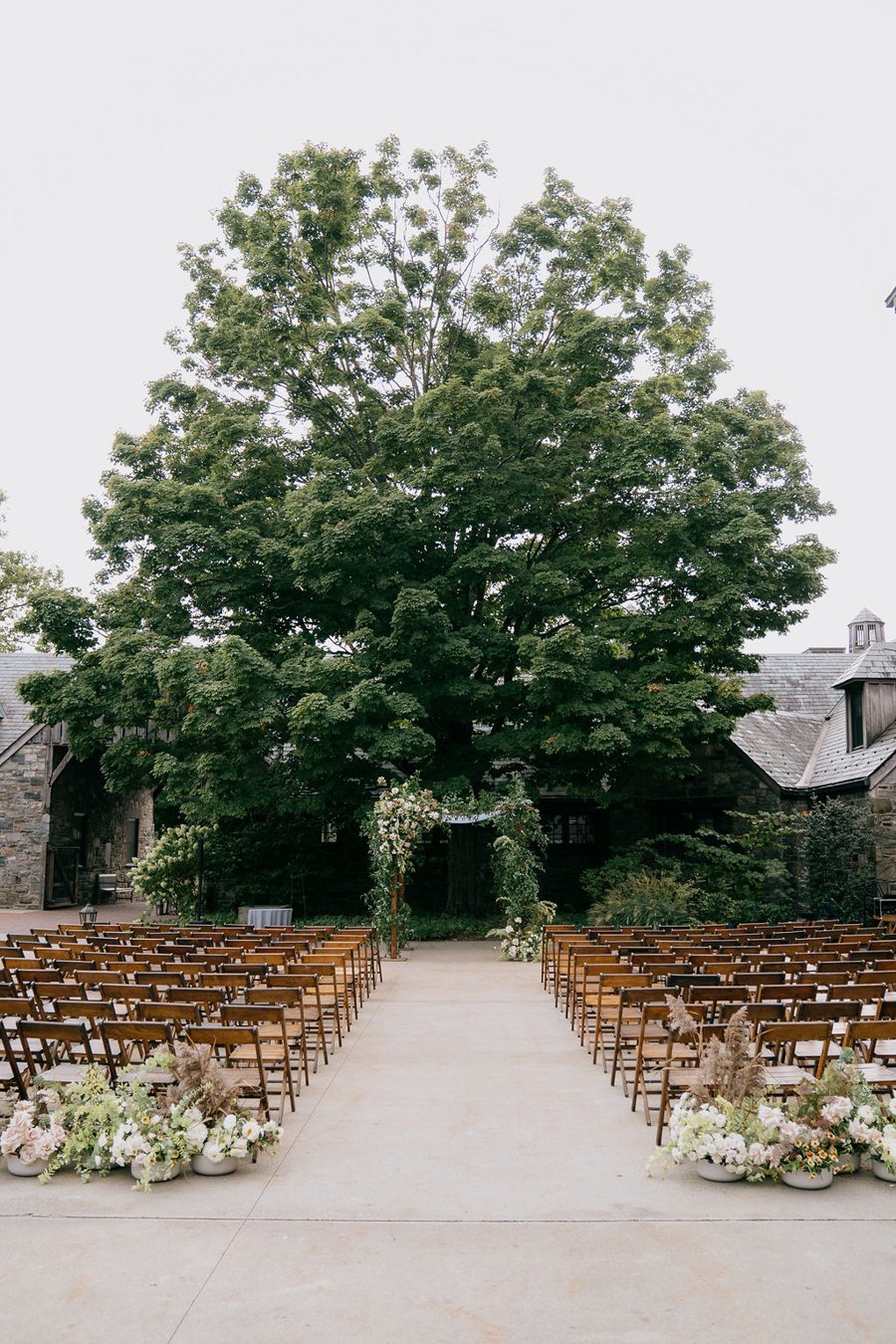 blue-hill-at-stone-barns-wedding-jewish-ceremony-courtyard.jpg