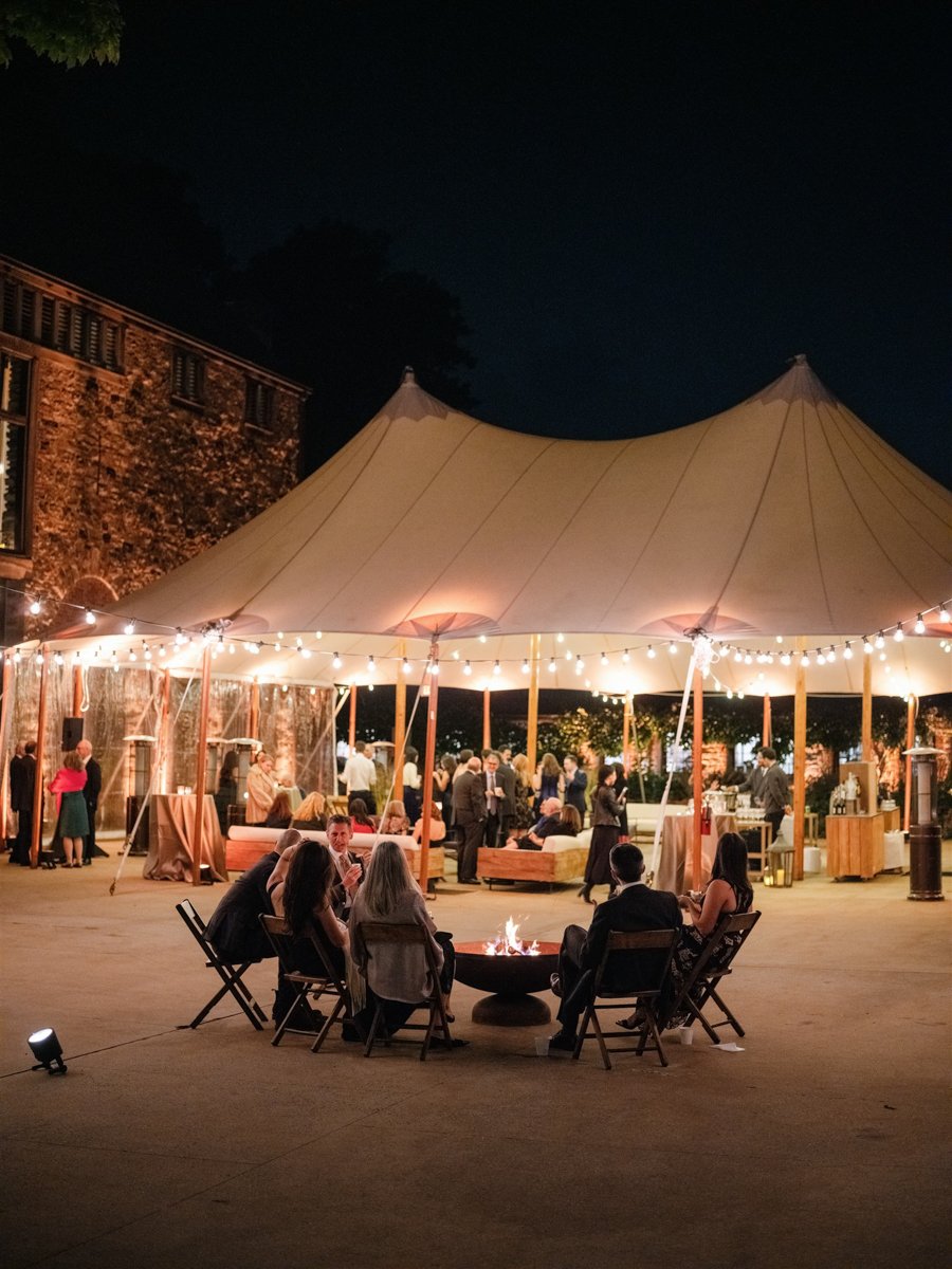 blue-hill-at-stone-barns-wedding-guests-tent.jpg