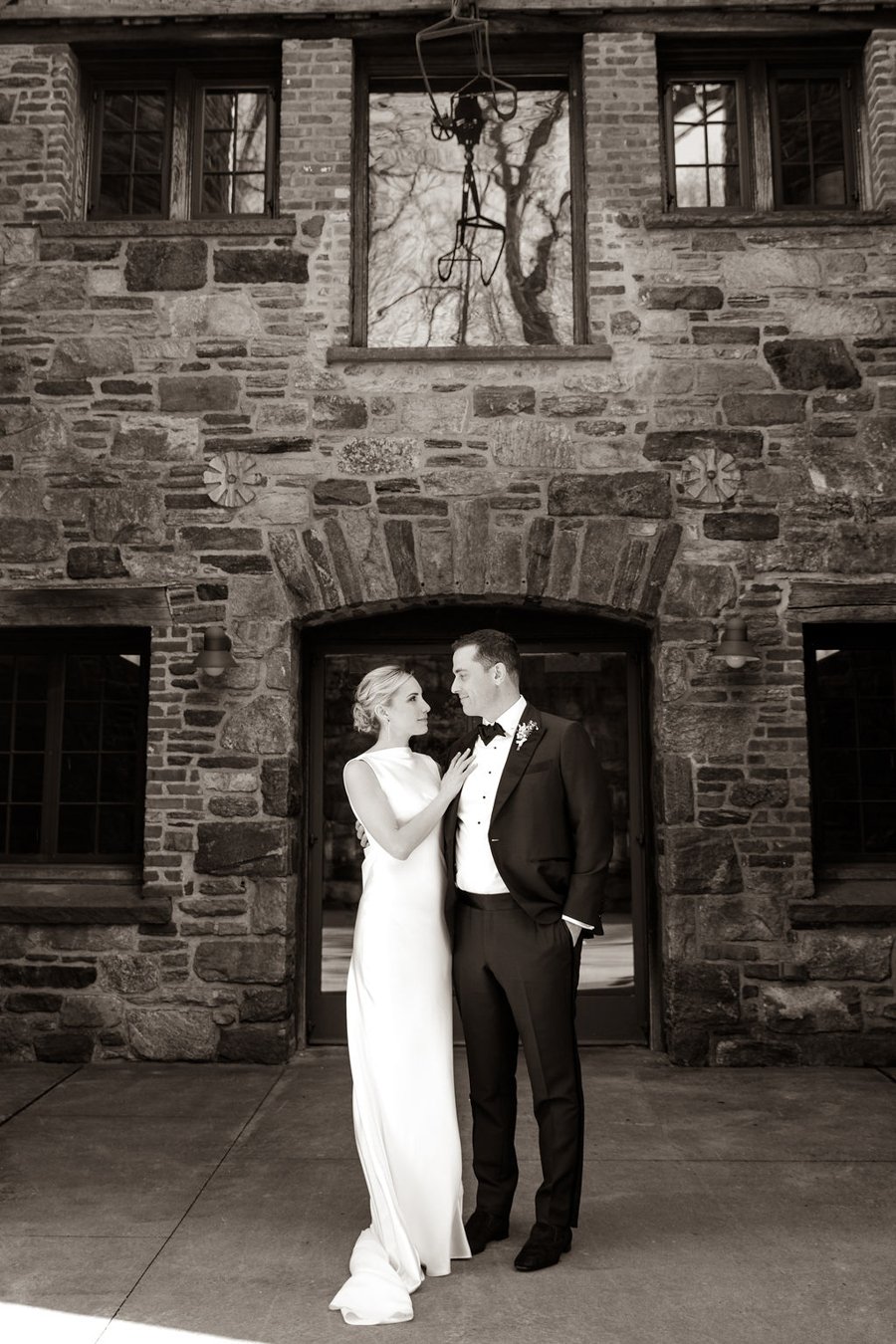 blue-hill-at-stone-barns-wedding-black-white.jpg