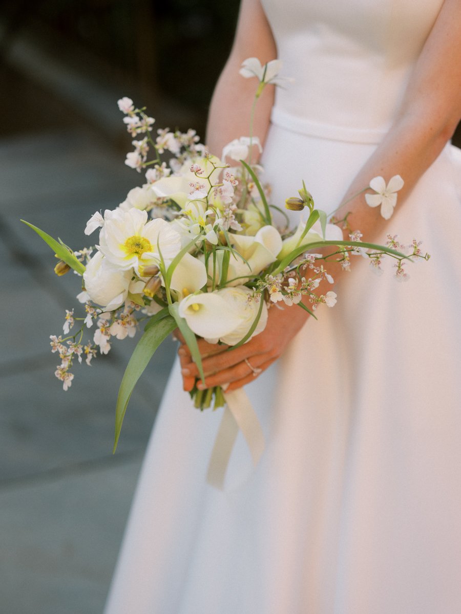 chelsea-square-wedding-white-bouquet.jpg