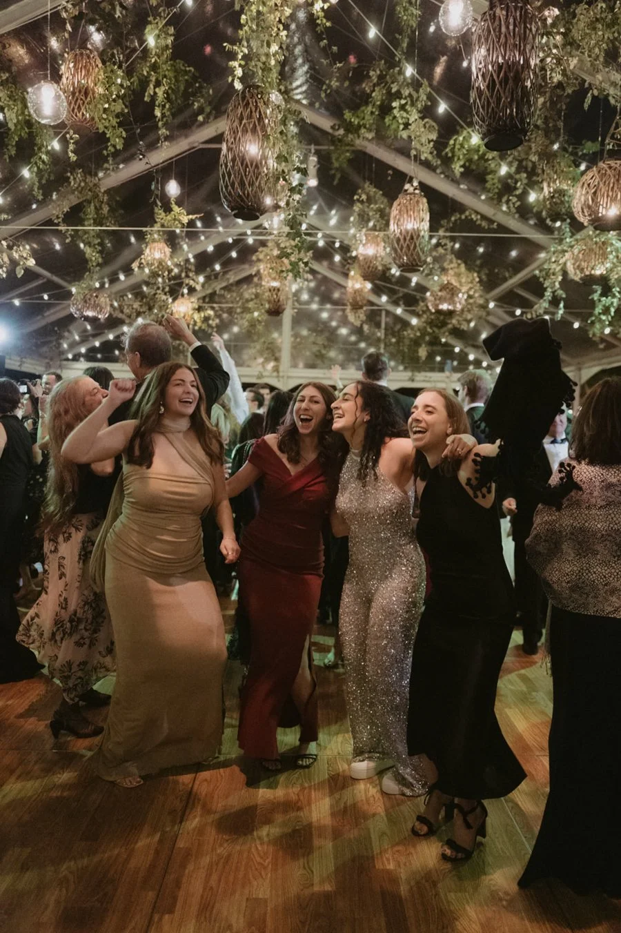 reception-tent-night.jpg