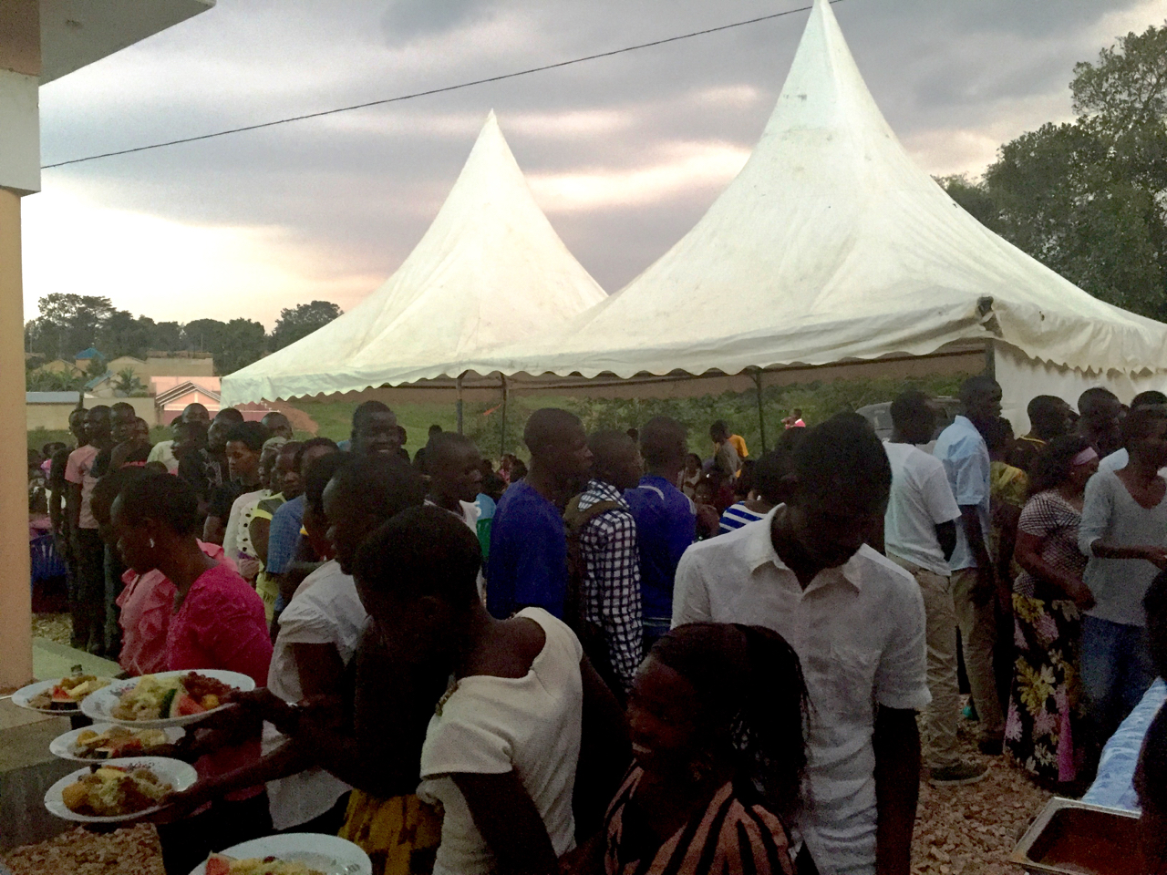 God stretched the food so all were served!