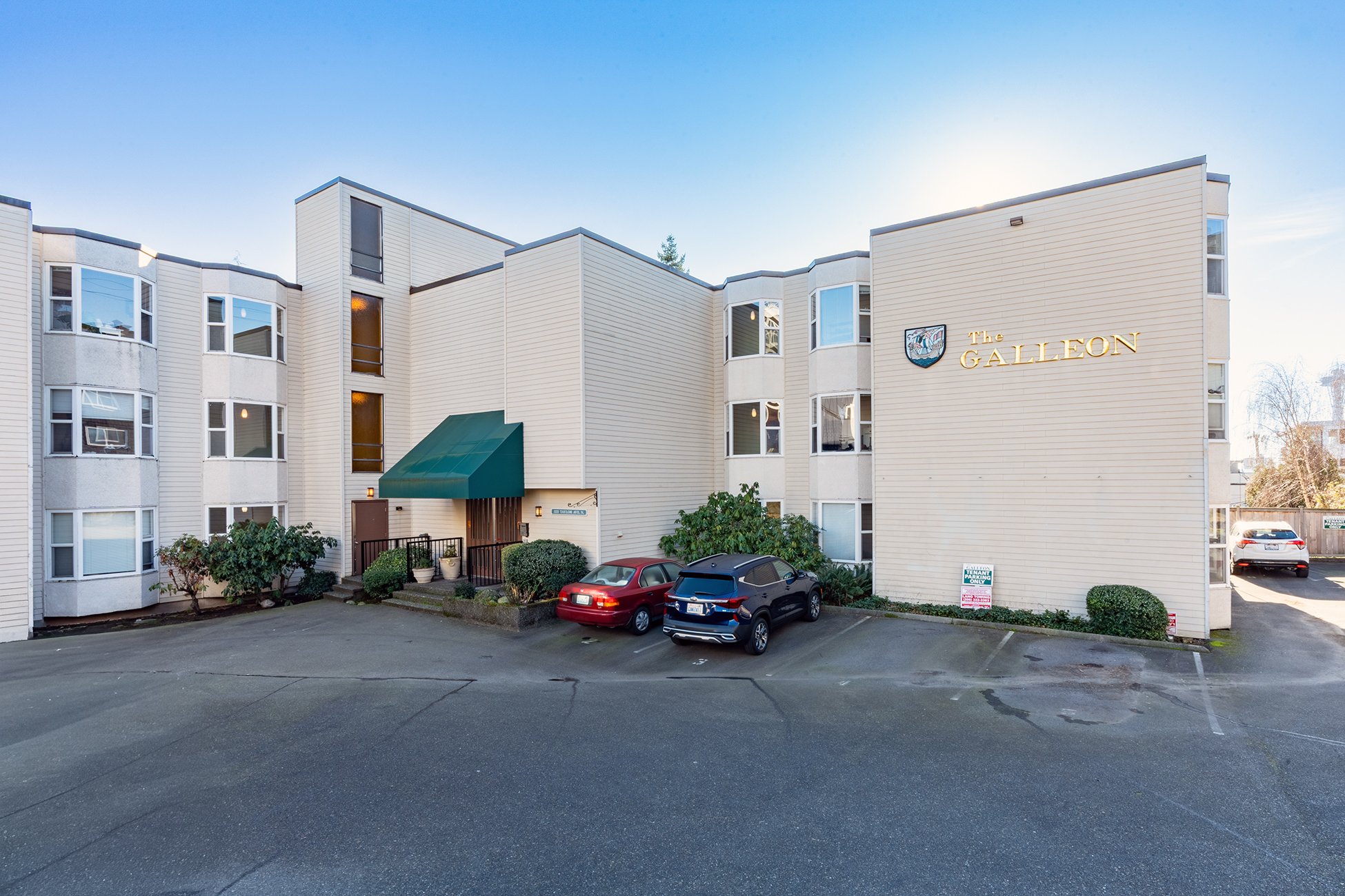 Galleon Apartments Queen Anne, Seattle