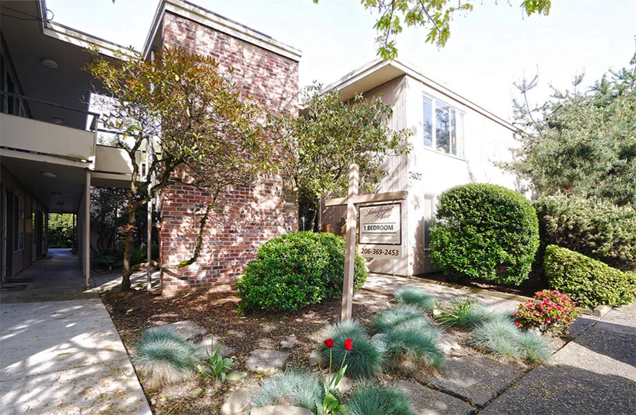 Lee's Sandpoint Place