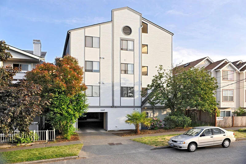 Oak Tree Apartments — Cornell and Associates