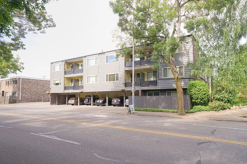 Wedgewood Apartments exterior