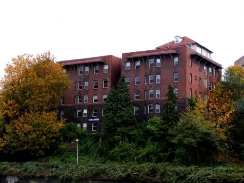 Ben Lomond Apartments exterior