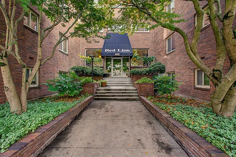 Red Lion Apartments — Cornell and Associates