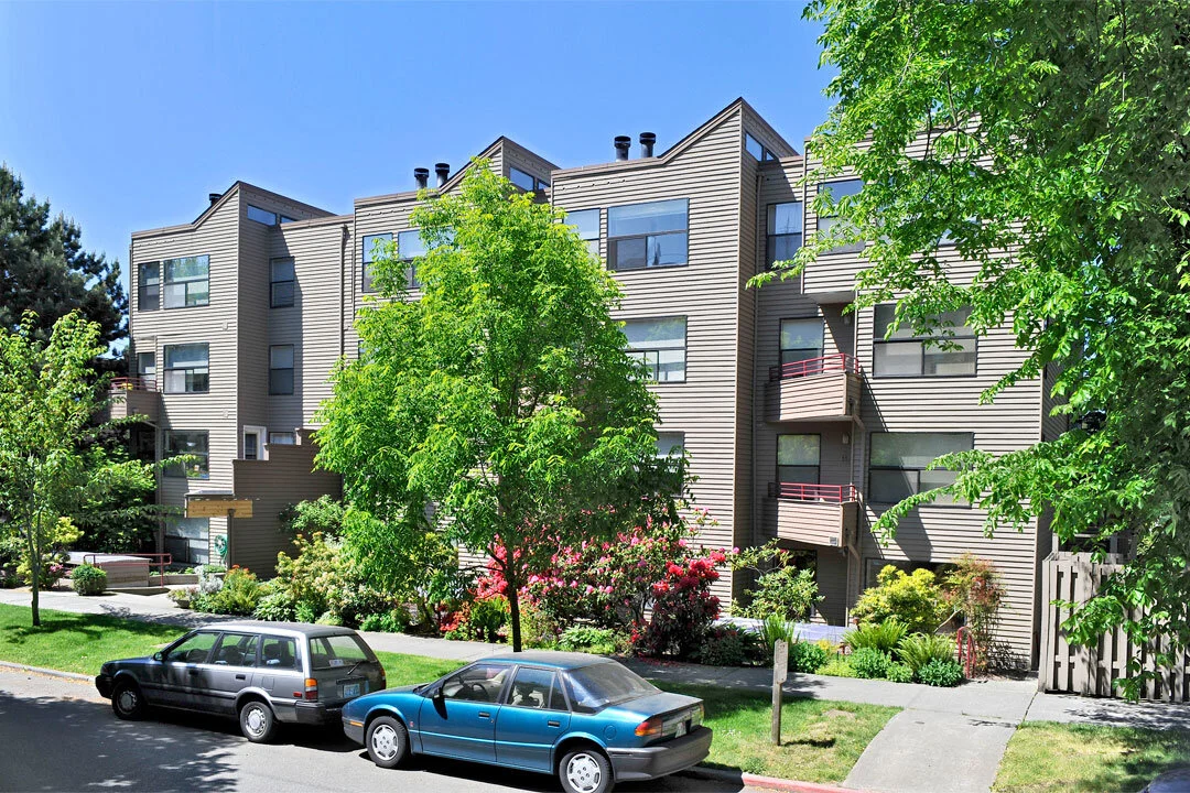 Washington Court Apartments — Cornell and Associates