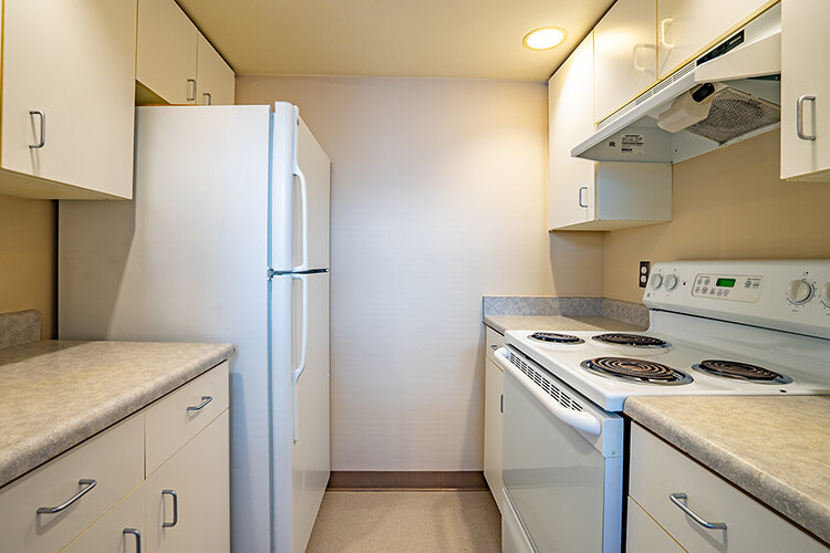 East Vista Apartments example kitchen