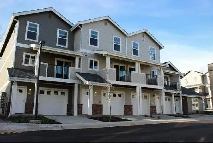 Kandila Townhomes (Federal Way)