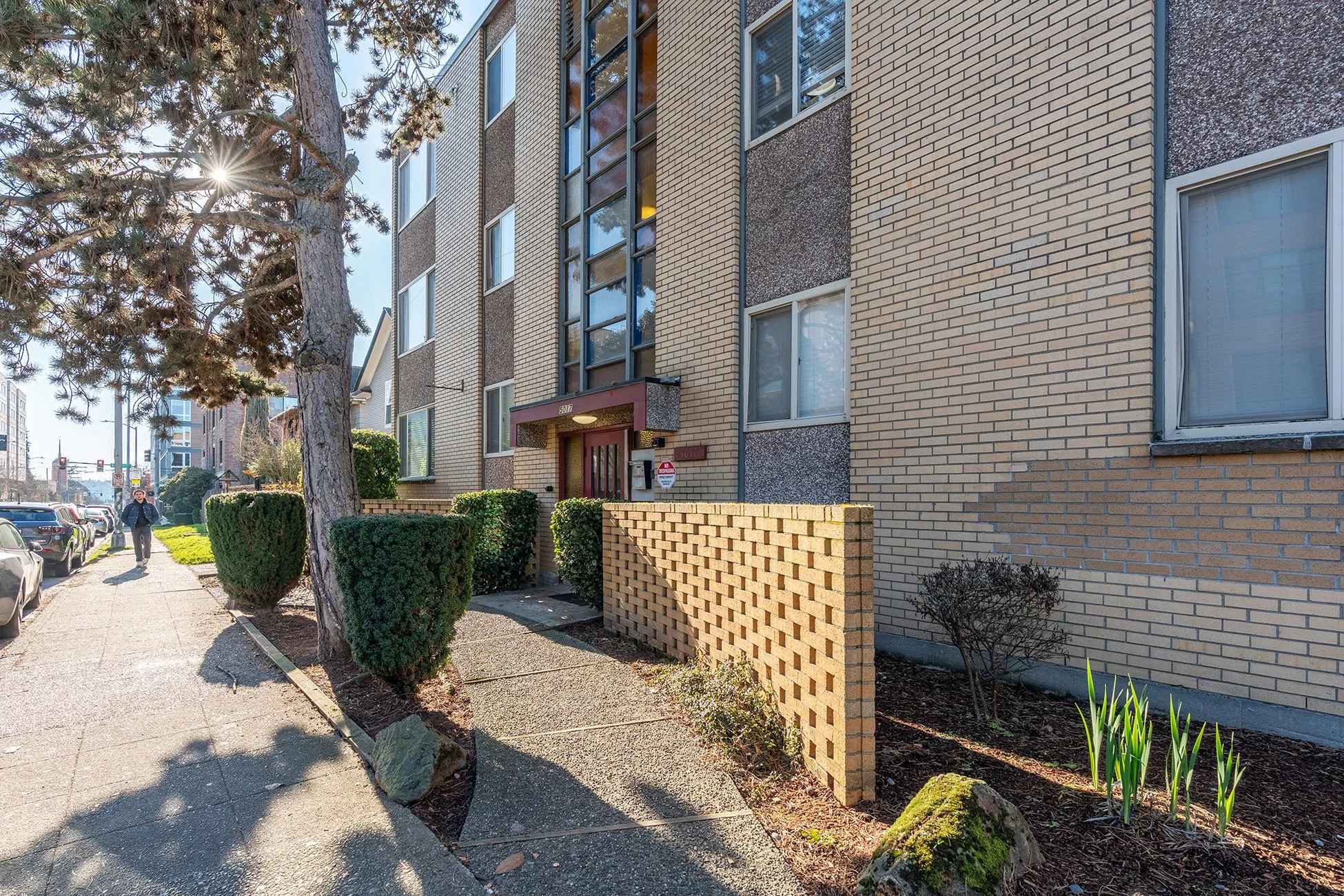 Mondrian Apartments, Seattle, University District