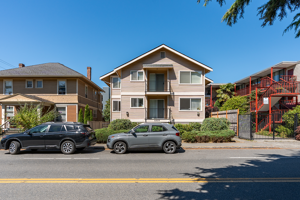 Koru Court Apartments University District Seattle