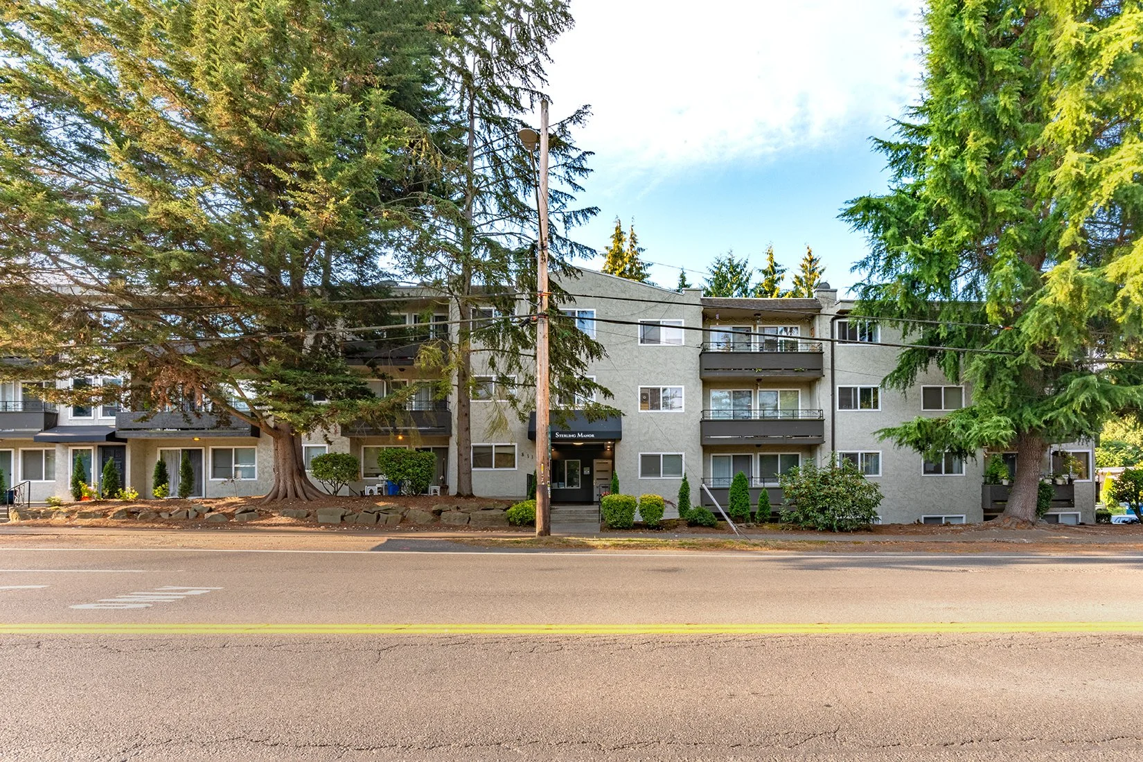 Sterling Manor Apartments