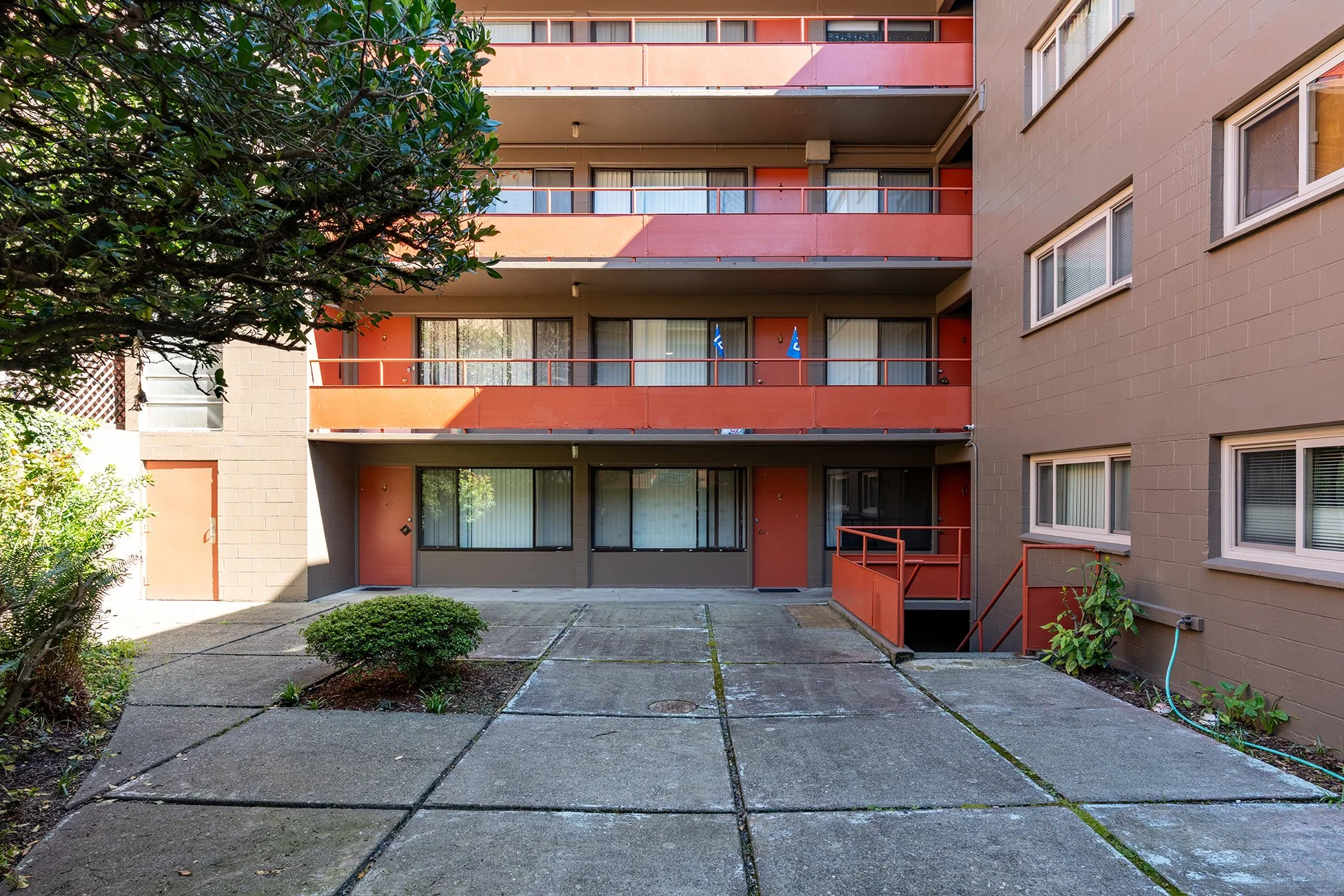 La Mirada Apartments U District Seattle