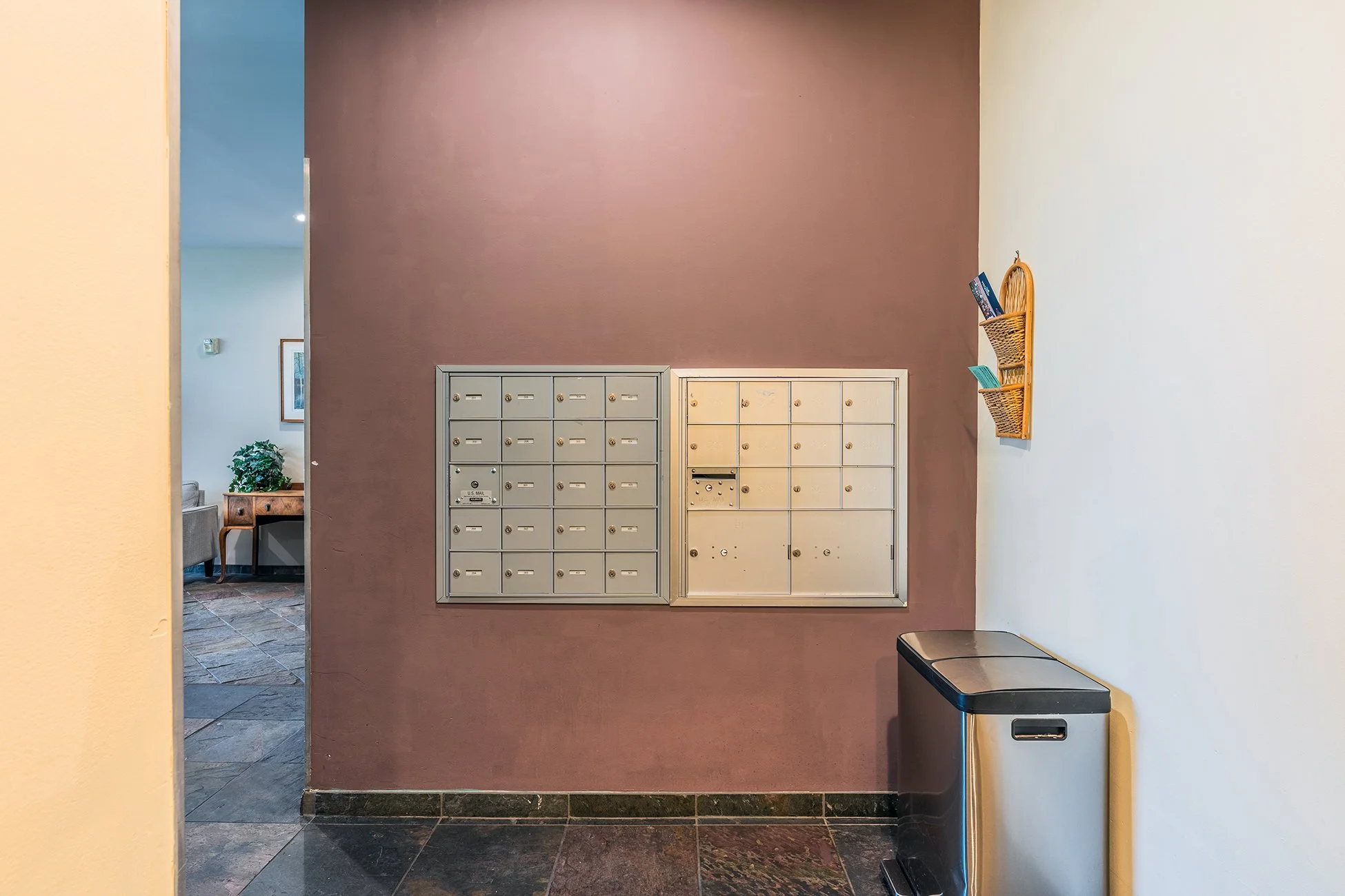 Oak View Apartments, Licton Springs, North Seattle