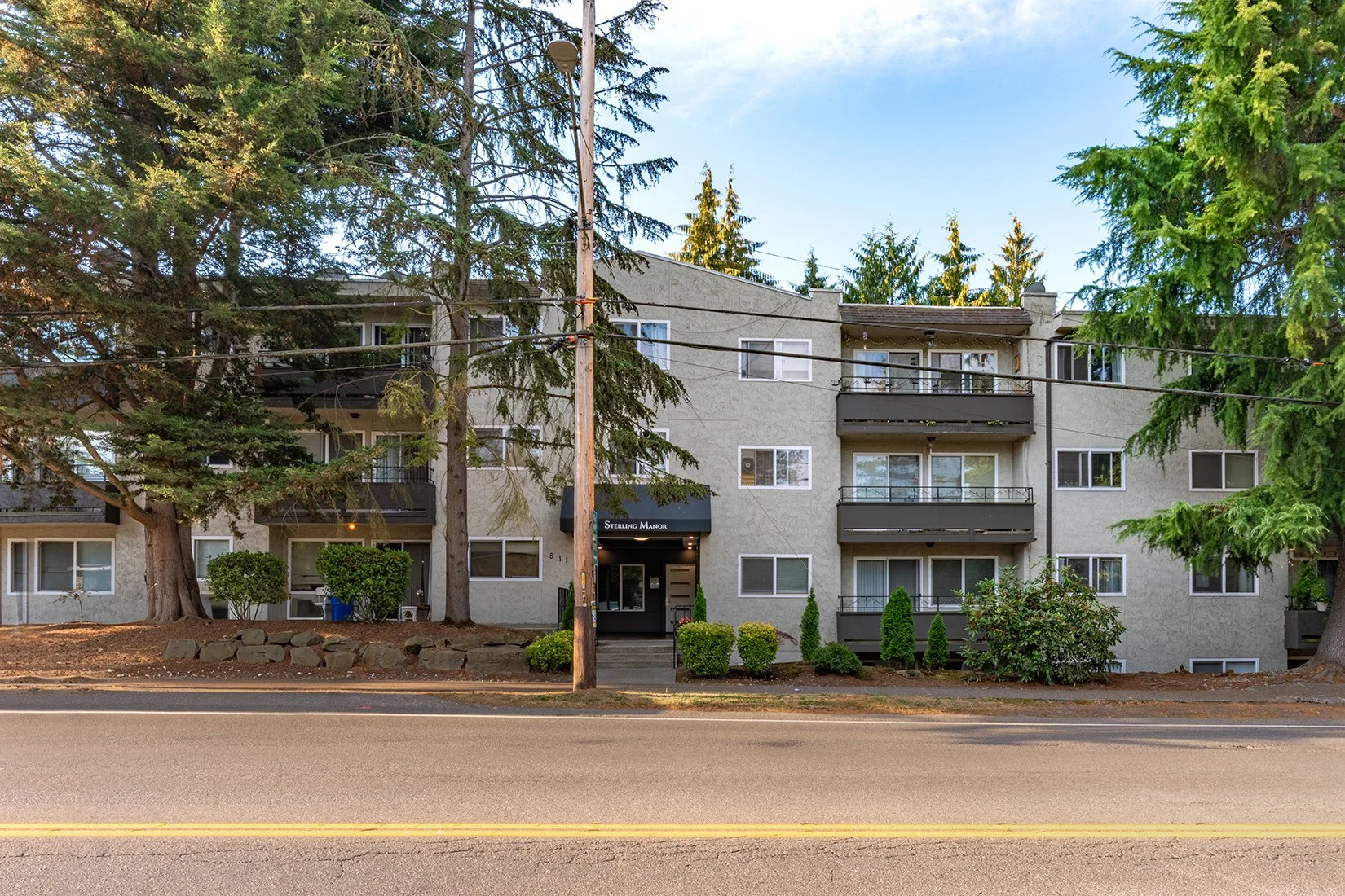 Sterling Manor Apartments