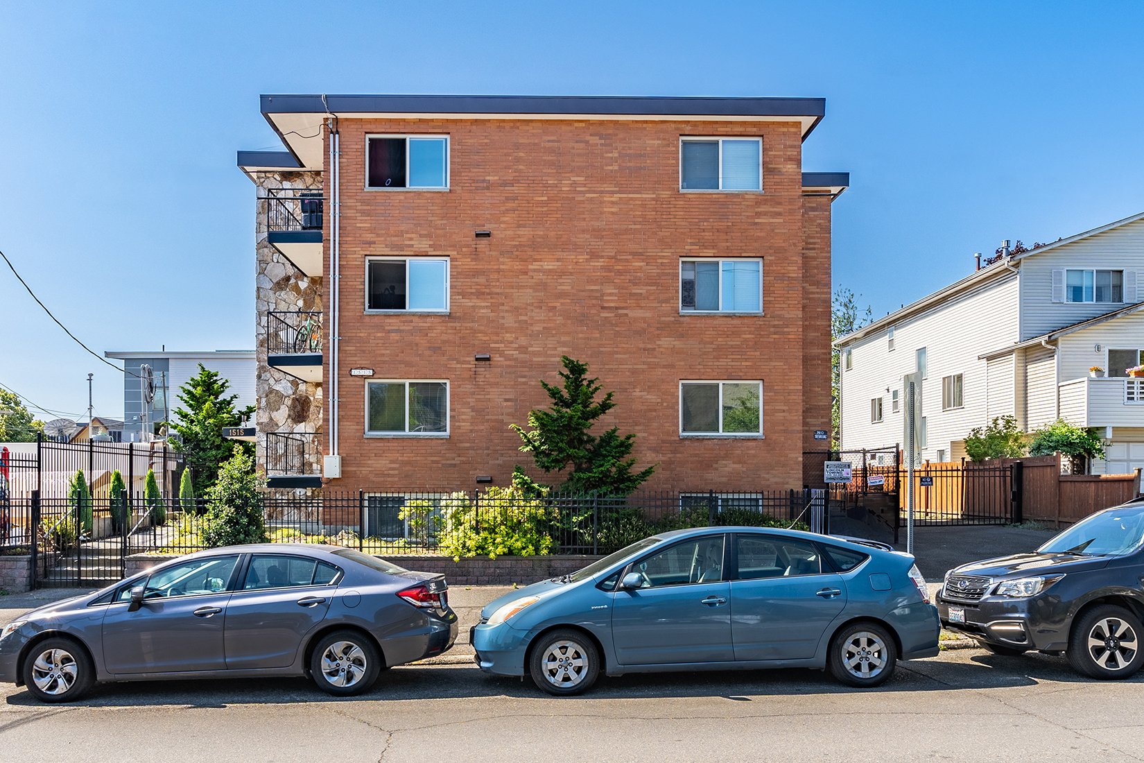 Seattle Bricks Apartments Ballard
