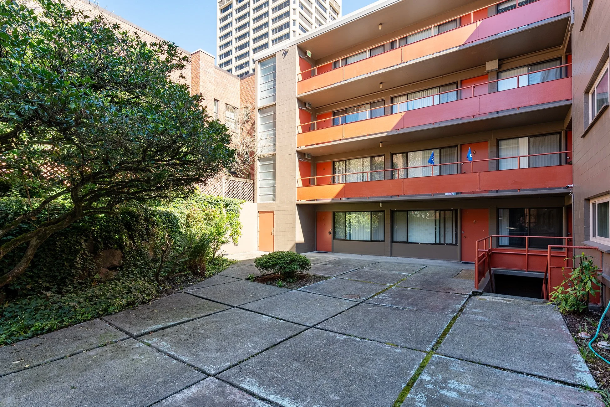 La Mirada Apartments U District Seattle