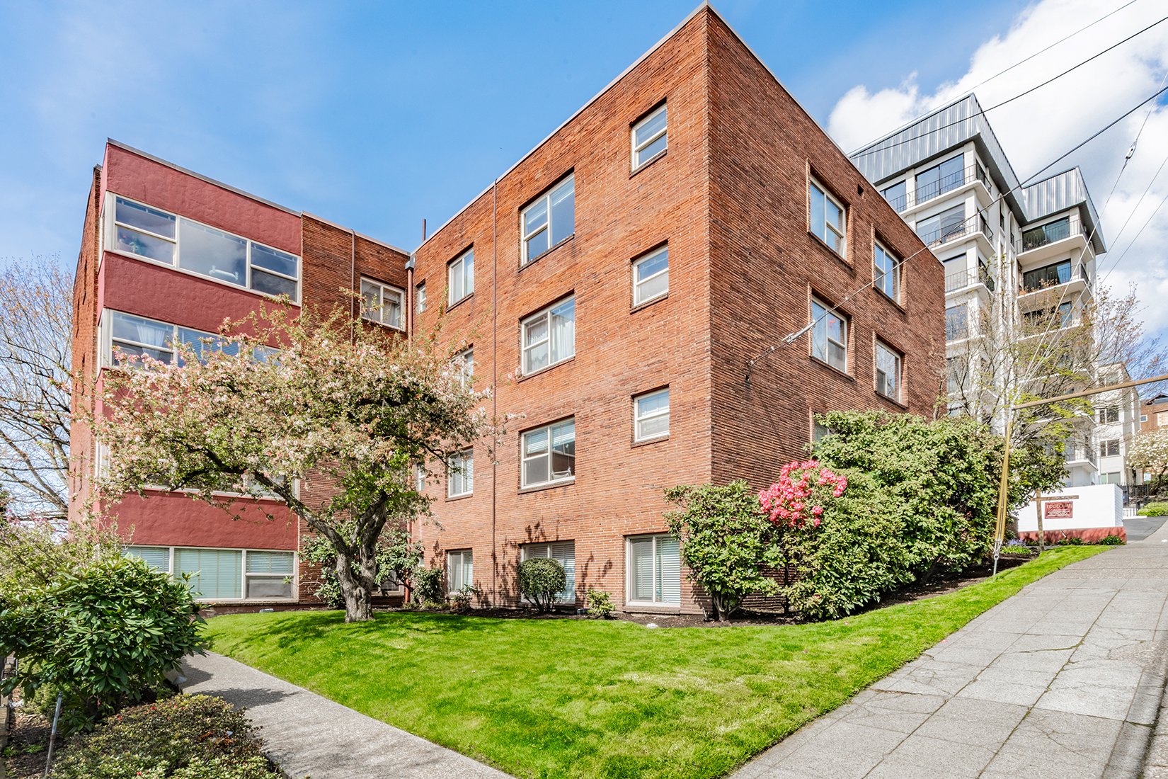 Edgecliff Apartments Queen Anne, Seattle