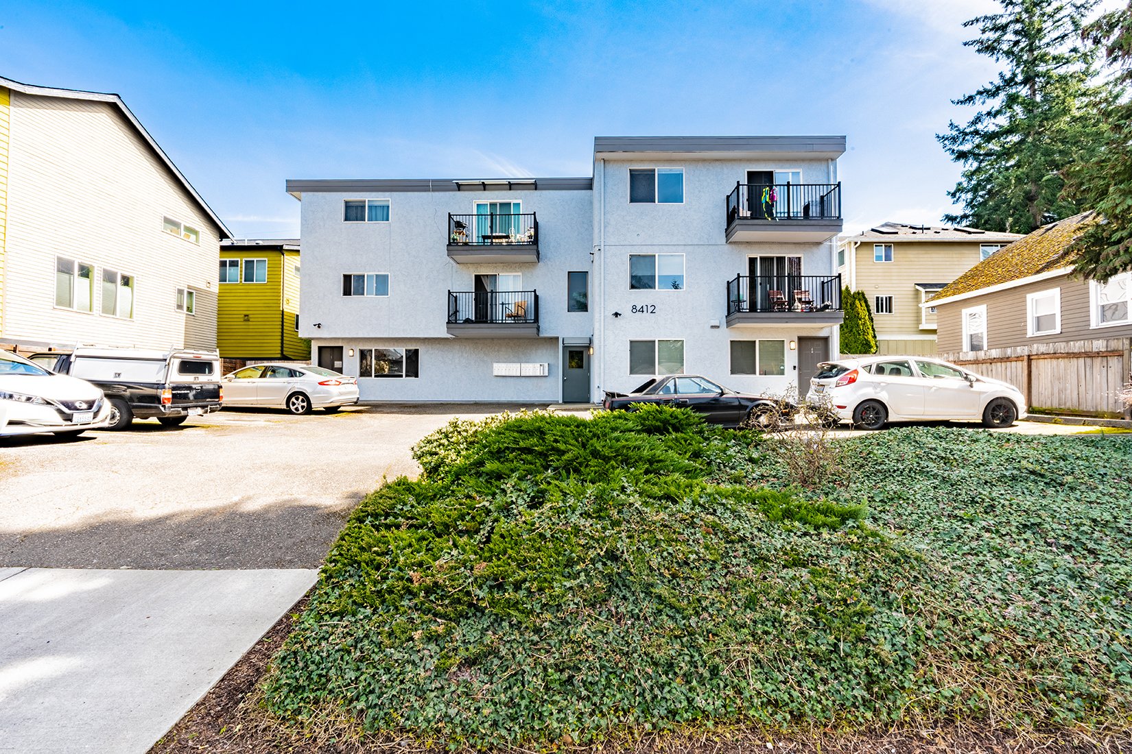 Delview Apartments West Seattle