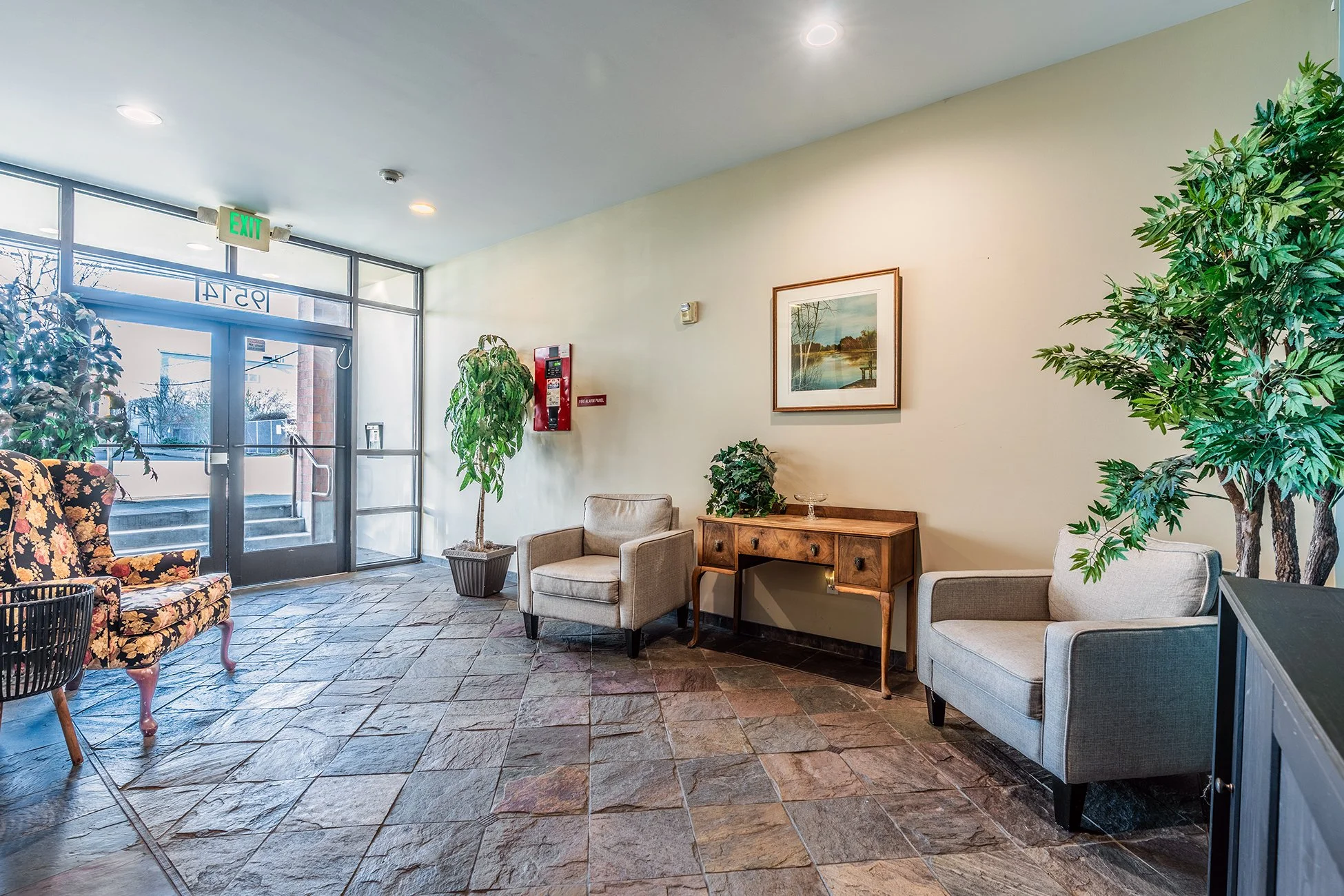 Oak View Apartments, Licton Springs, North Seattle