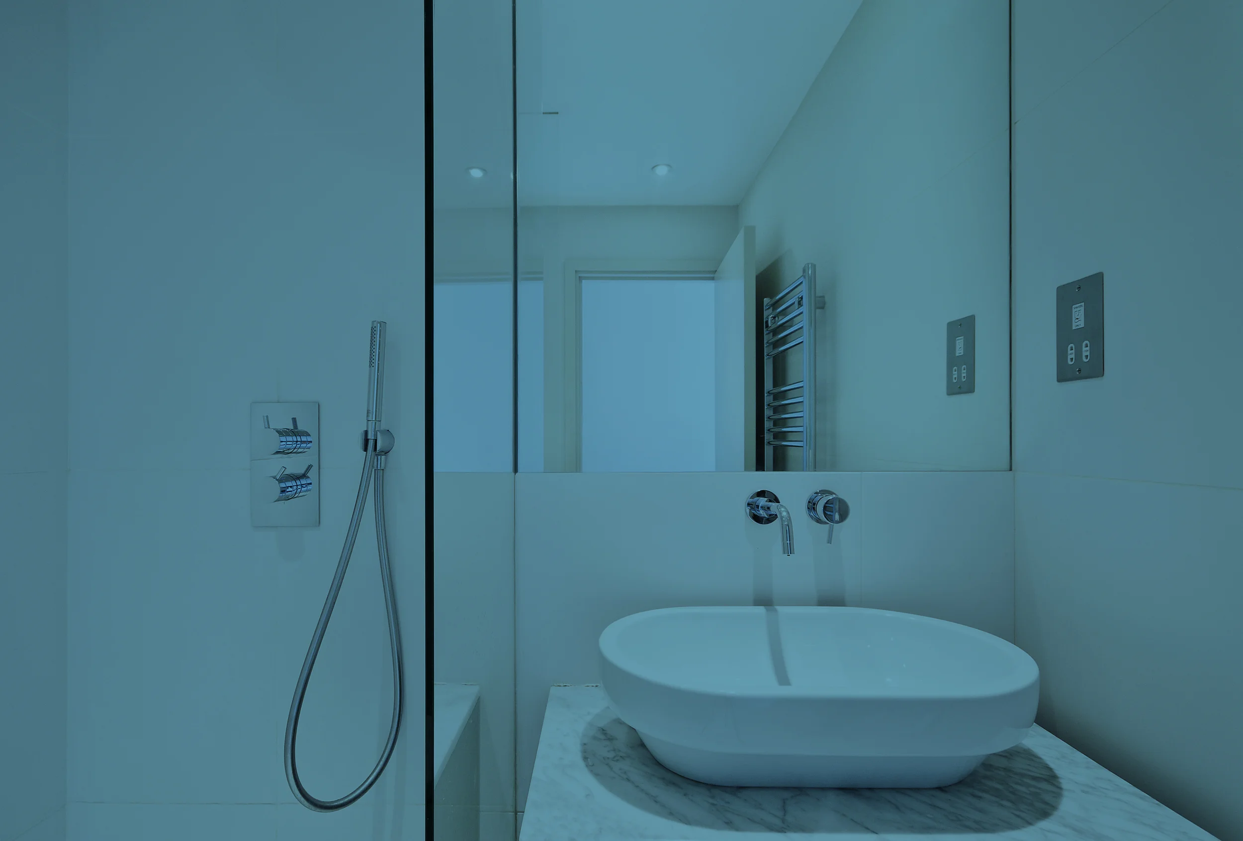 melbourne-glass-group-top-2-bathroom.jpg