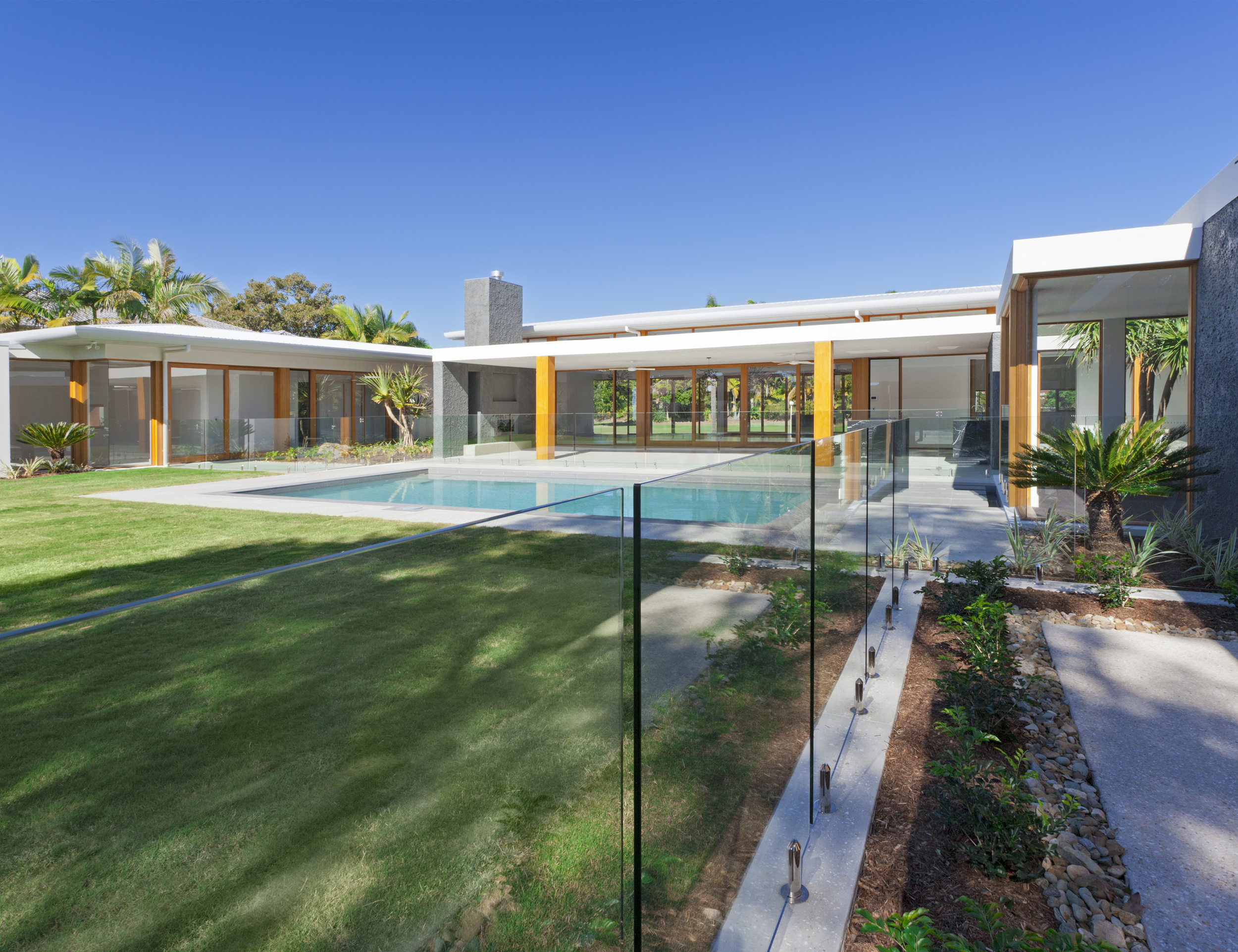 melbourne-glass-group-top-gallery-.jpg