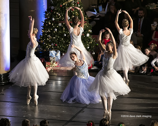 04_20161120 201 NEB Nutcracker Tea 2nd Show 5Ds Snow 8x10 7O0A4486 LOW RES.jpg